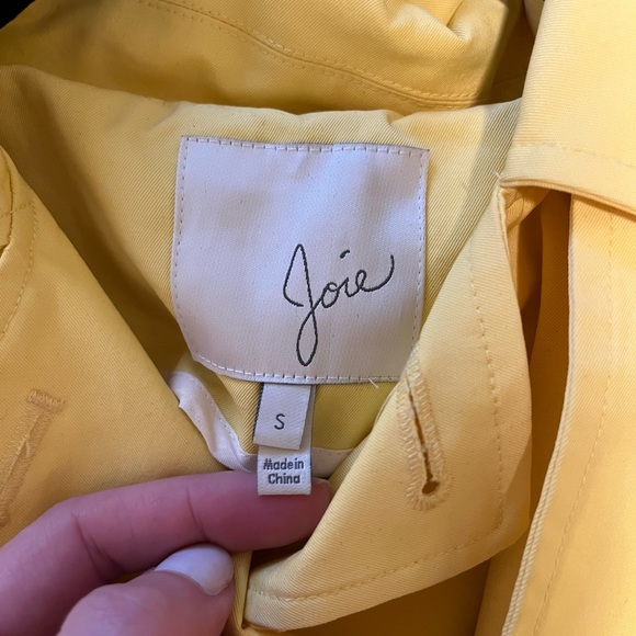 Joie yellow short belted waterproof trench coat - Picture 2 of 2